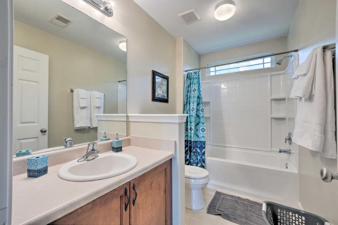 סוואנה Spacious Pooler Home With Family-Friendly Perks מראה חיצוני תמונה
