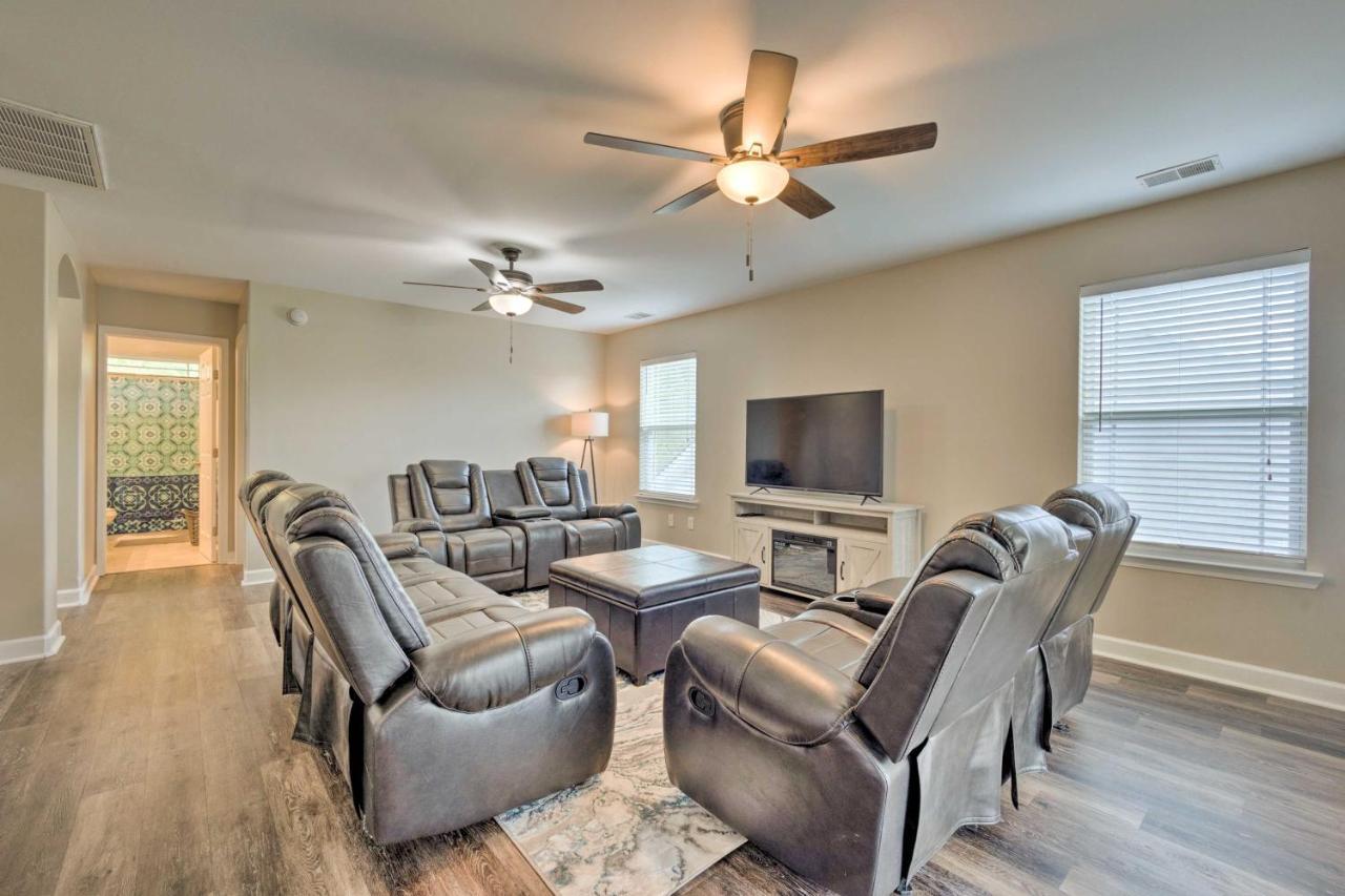 סוואנה Spacious Pooler Home With Family-Friendly Perks מראה חיצוני תמונה